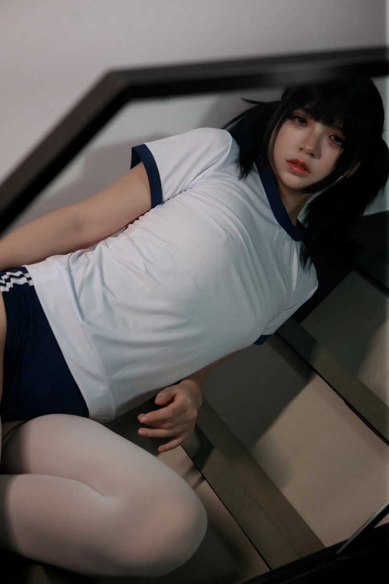 疯猫ss《白色情人节福袋 体操服》主题写真：40张全套美图