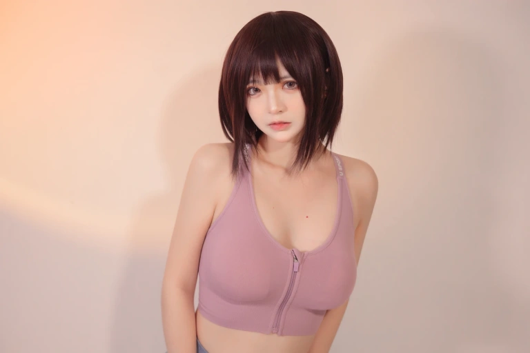 疯猫ss《白色情人节福袋 运动衣》主题写真：40张全套美图