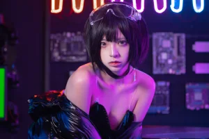 疯猫ss《赛博少女》主题写真：40张全套美图