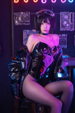 疯猫ss《赛博少女》主题写真：40张全套美图