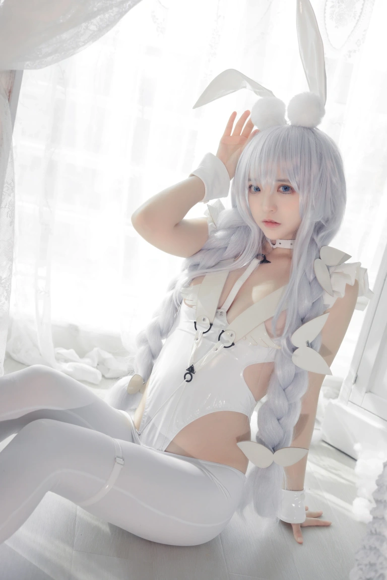 疯猫ss《恶毒》主题写真：21张全套美图