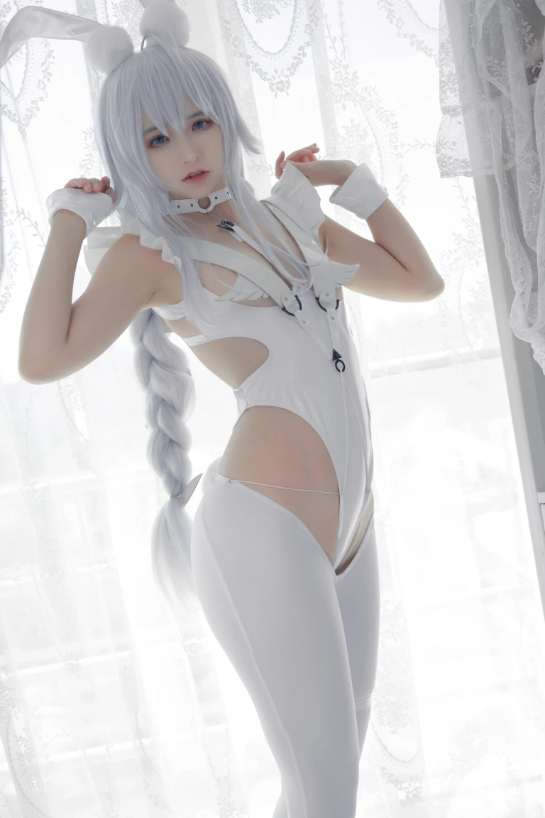 疯猫ss《恶毒》主题写真：21张全套美图