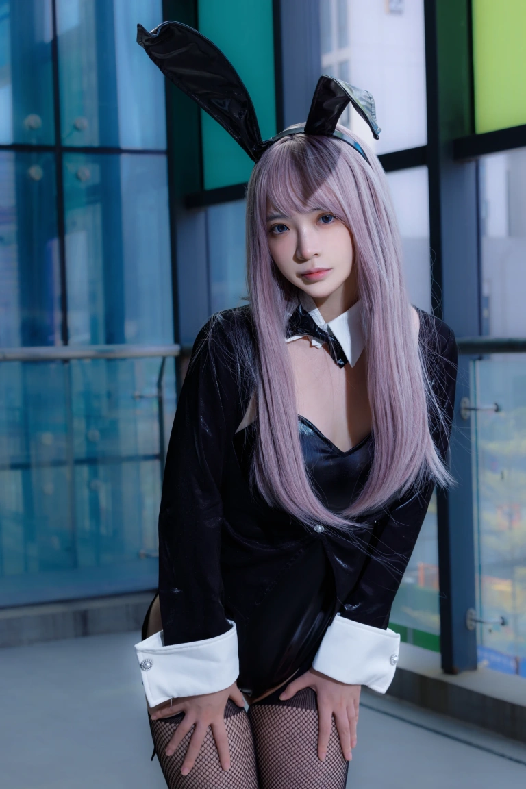 疯猫ss《珍藏版4 紫发礼服兔》主题写真：42张全套美图