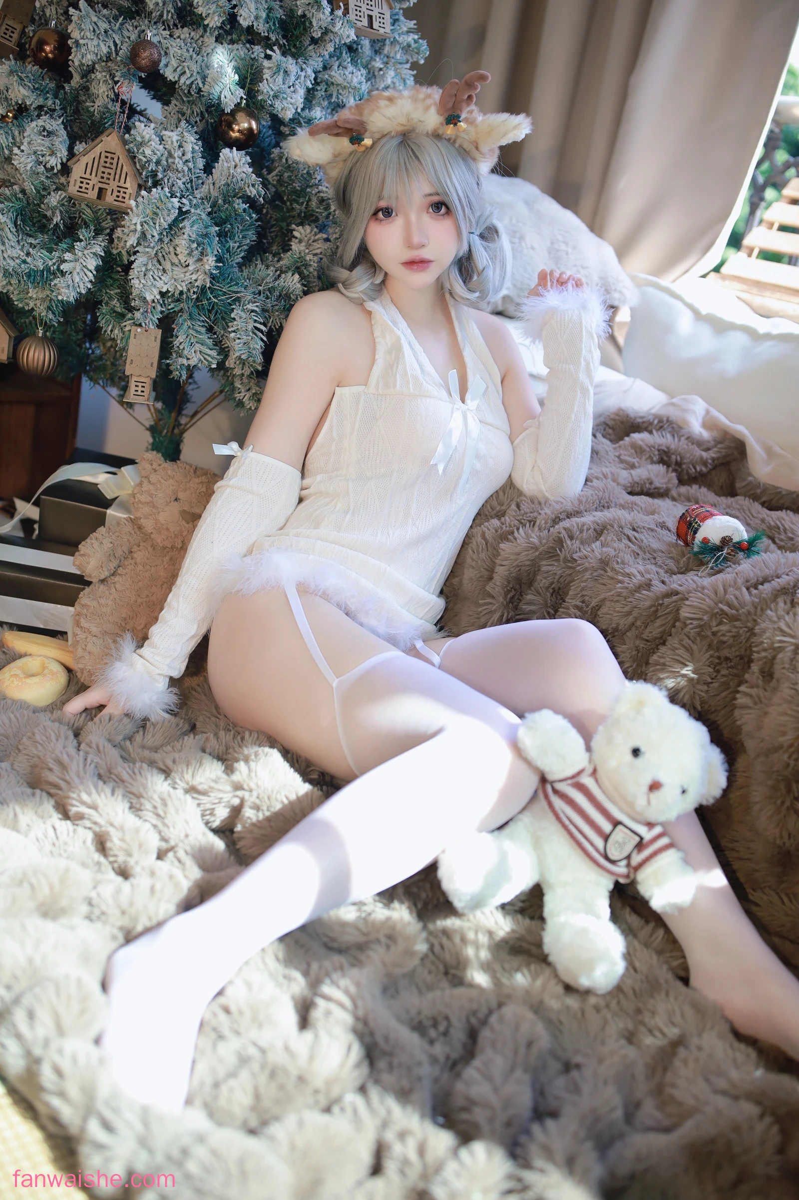 疯猫ss 疯猫ss NO.159 - 2023圣诞特典＆白色毛衣