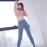 疯猫ss《2024年02月fantia订阅 瑜伽服 卡芙卡》主题写真：58张全套美图