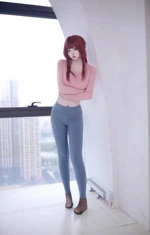 疯猫ss《2024年02月fantia订阅 瑜伽服 卡芙卡》主题写真：58张全套美图