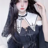 疯猫ss《修女自拍》主题写真：21张全套美图
