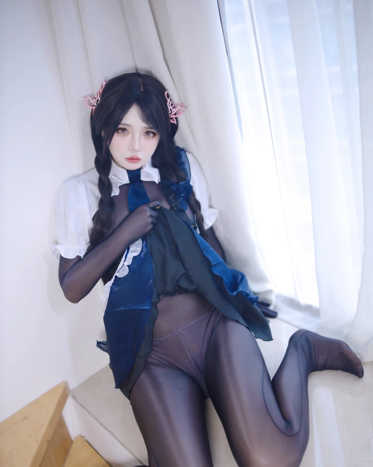 疯猫ss《七了个三 女仆特工》主题写真：54张全套美图