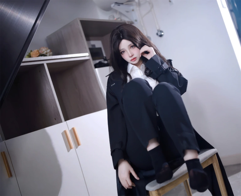 疯猫ss《少女衣橱 西装裤》主题写真：41张全套美图
