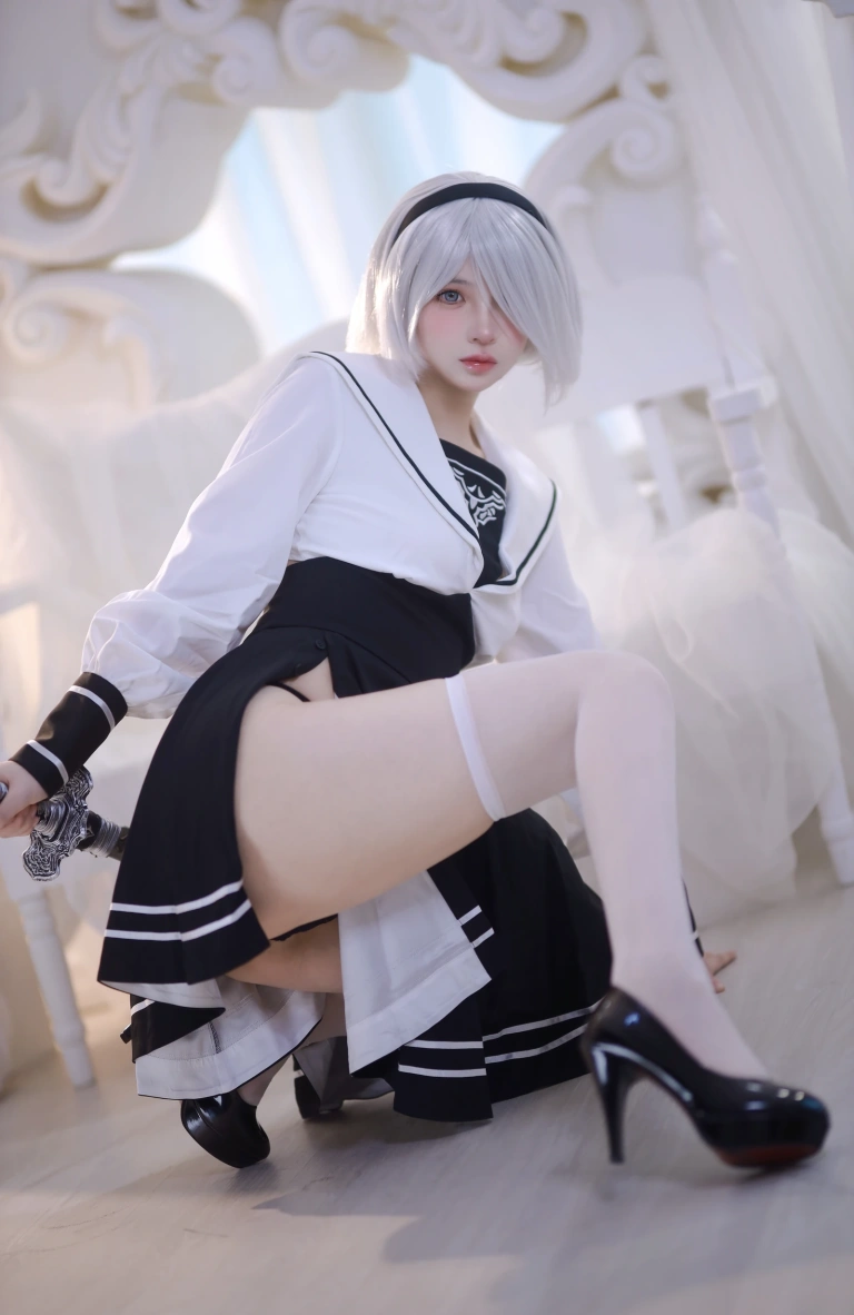疯猫ss《2b》主题写真：53张全套美图