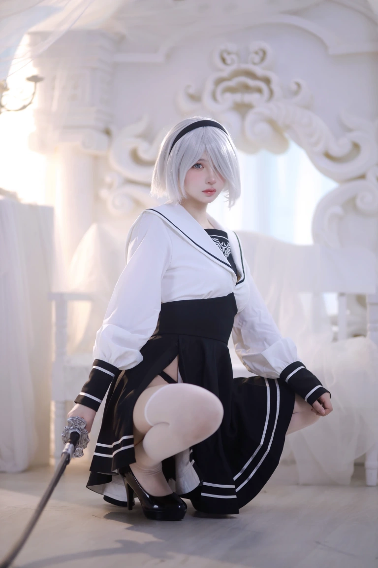 疯猫ss《2b》主题写真：53张全套美图