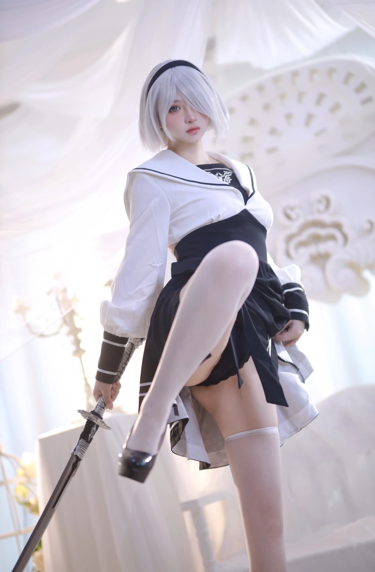 疯猫ss《2b》主题写真：53张全套美图