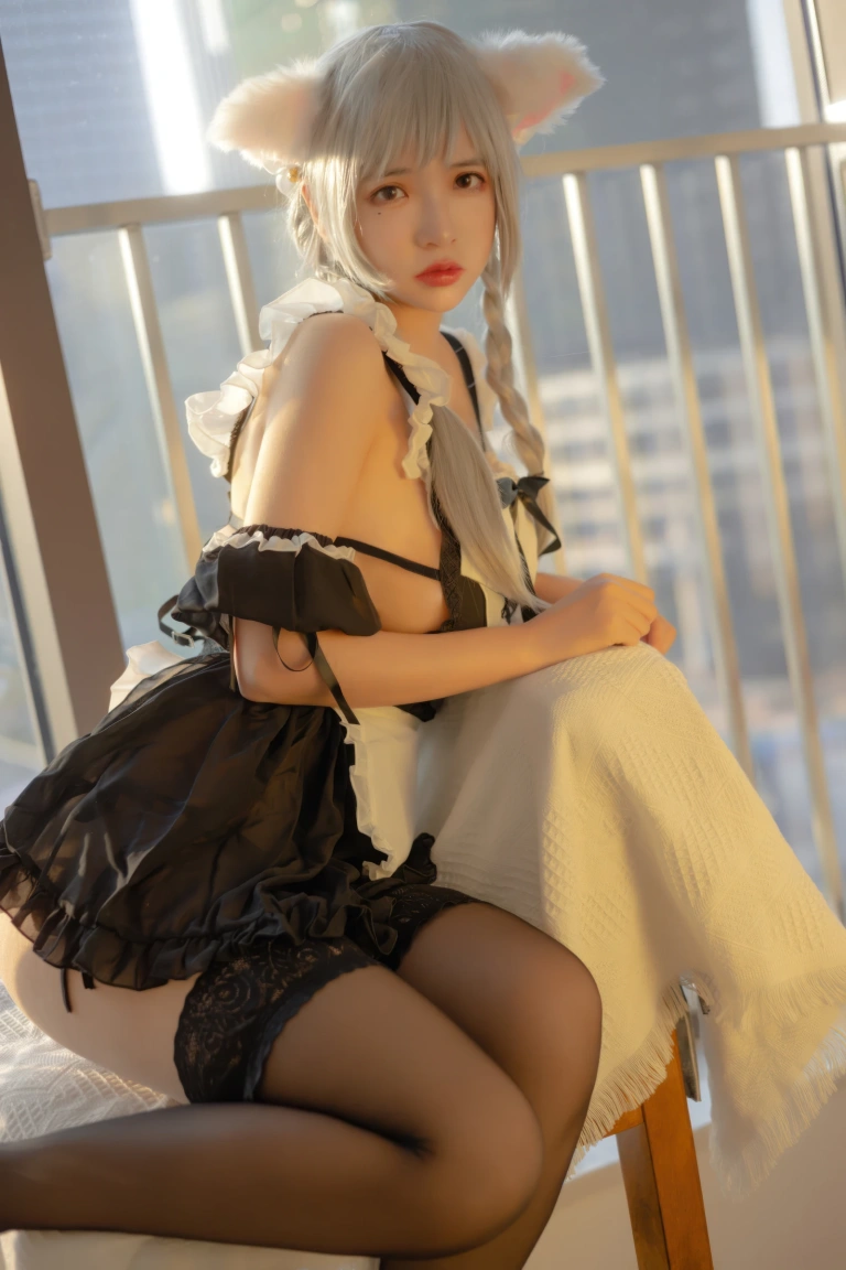 疯猫ss《夕女仆》主题写真：40张全套美图
