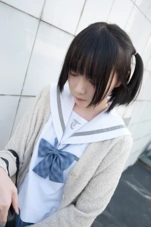森萝财团《SSR-001》主题写真：74张全套美图