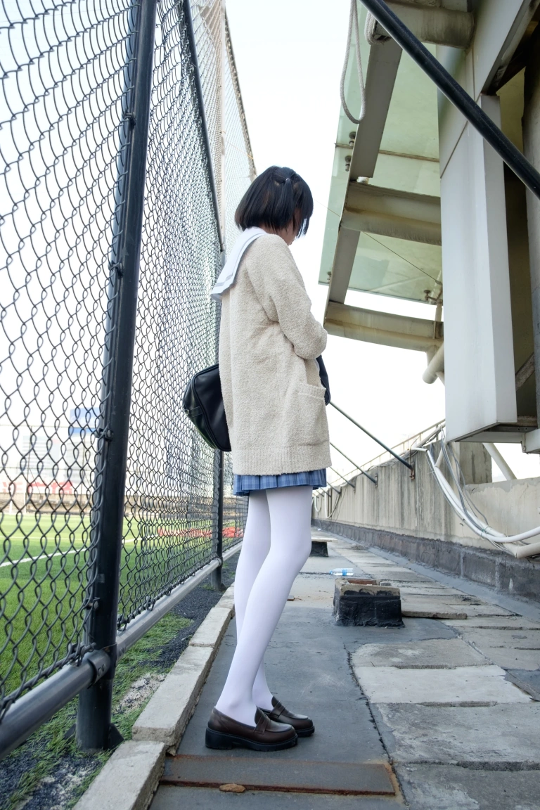 森萝财团《SSR-001》主题写真：74张全套美图