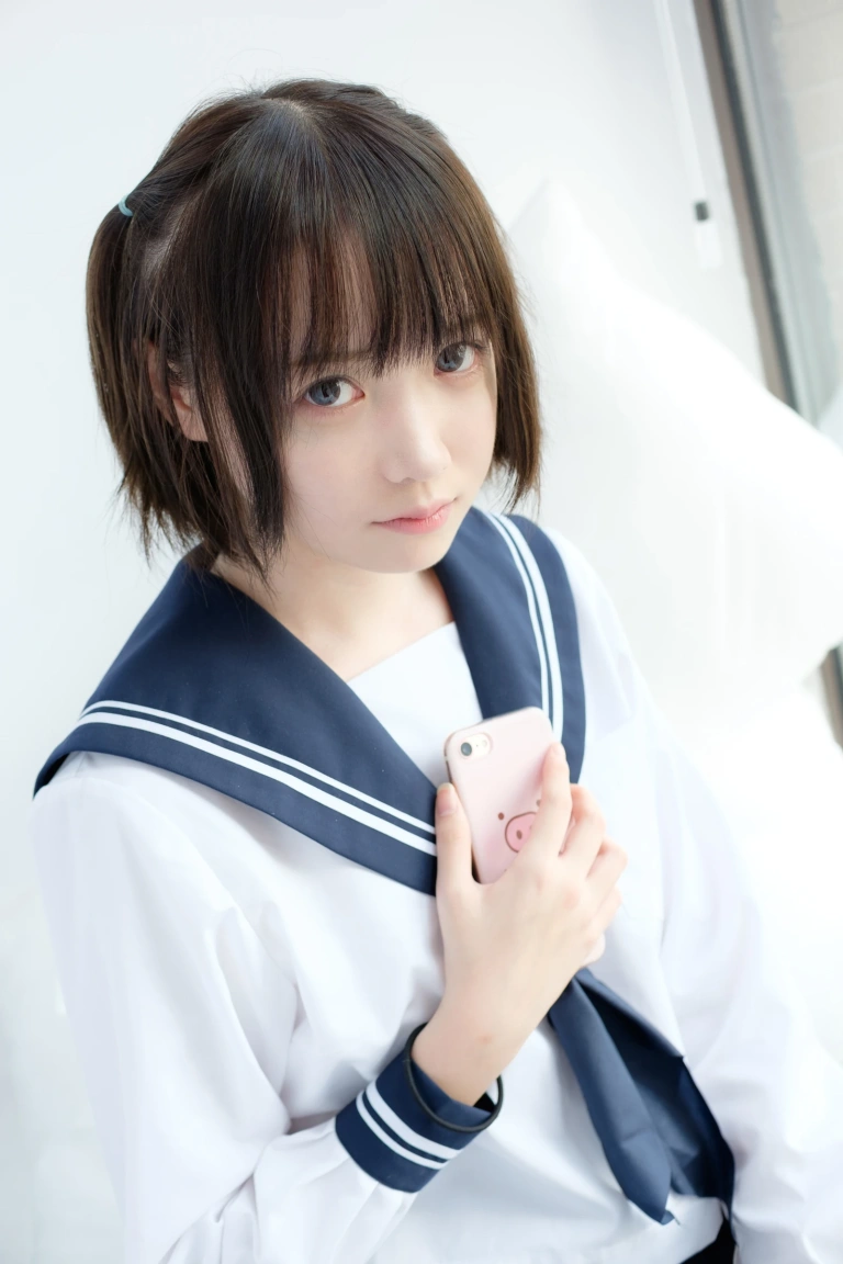森萝财团《SSR-002》主题写真：75张全套美图