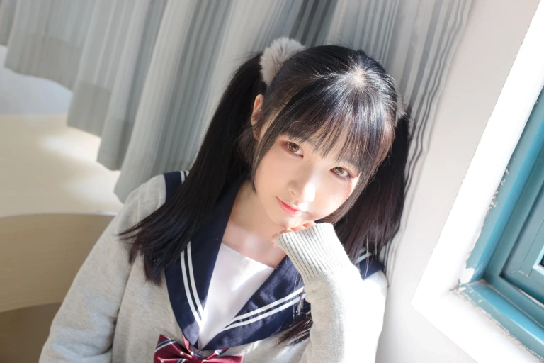 森萝财团《SSR-004》主题写真：98张全套美图