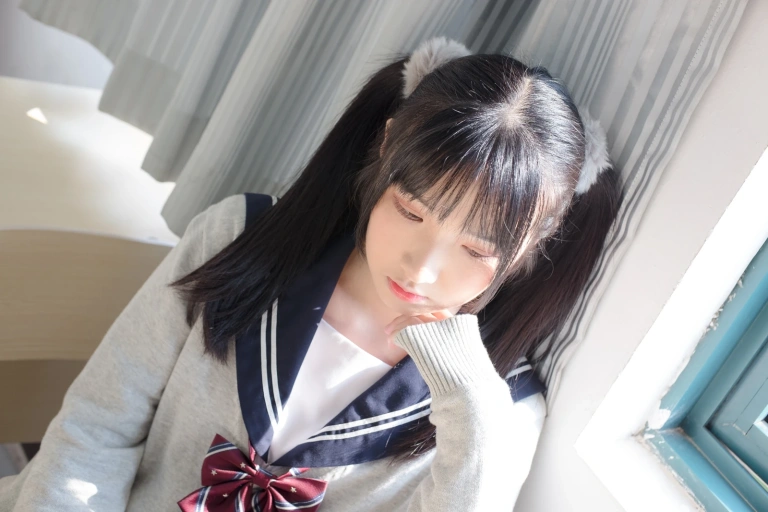 森萝财团《SSR-004》主题写真：98张全套美图