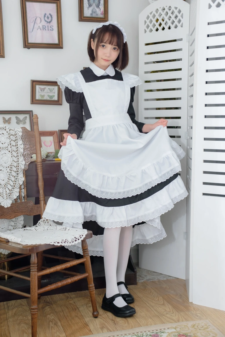 森萝财团《SSR-005》主题写真：85张全套美图