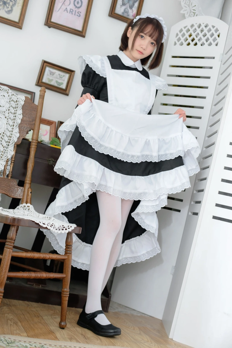 森萝财团《SSR-005》主题写真：85张全套美图