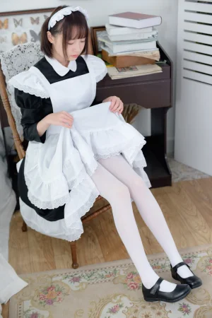 森萝财团《SSR-005》主题写真：85张全套美图