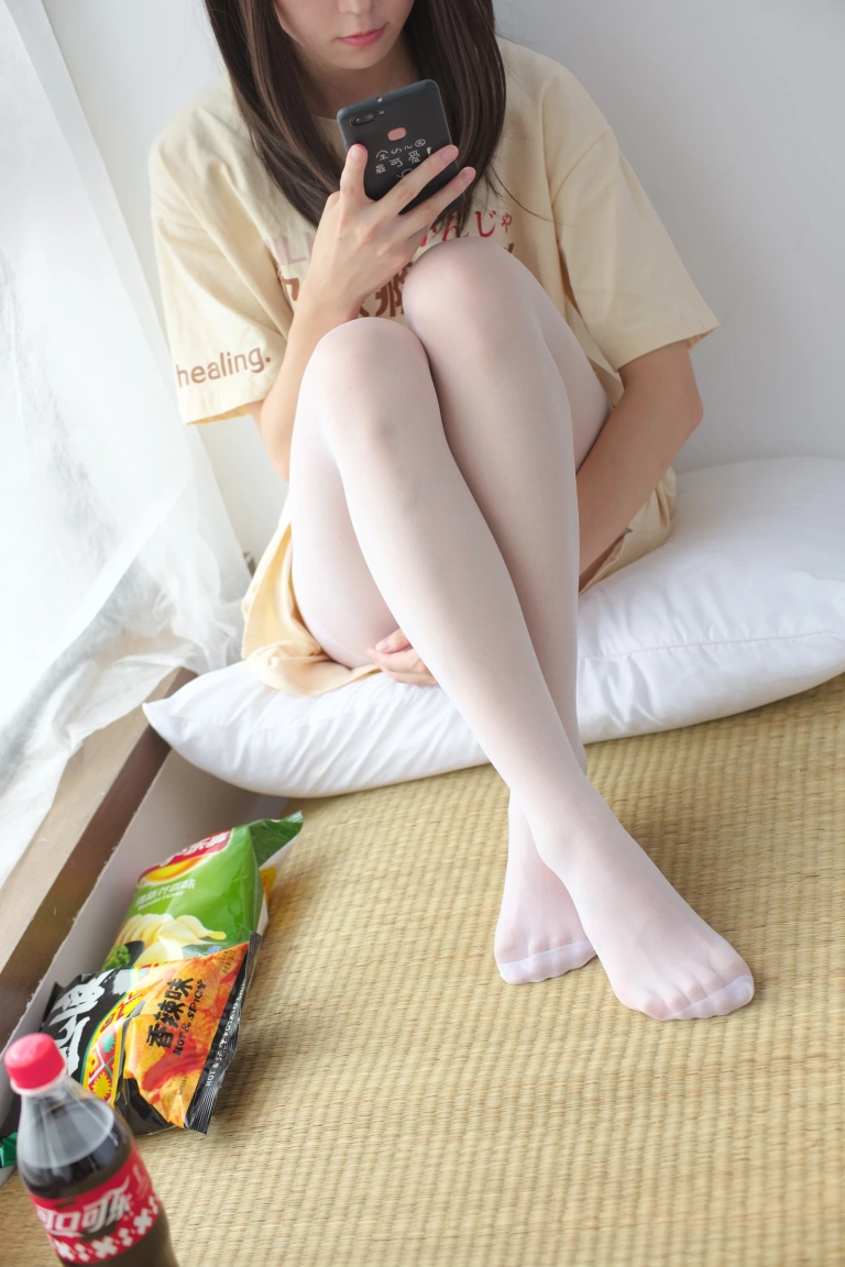 森萝财团《SSR-010》主题写真：88张全套美图
