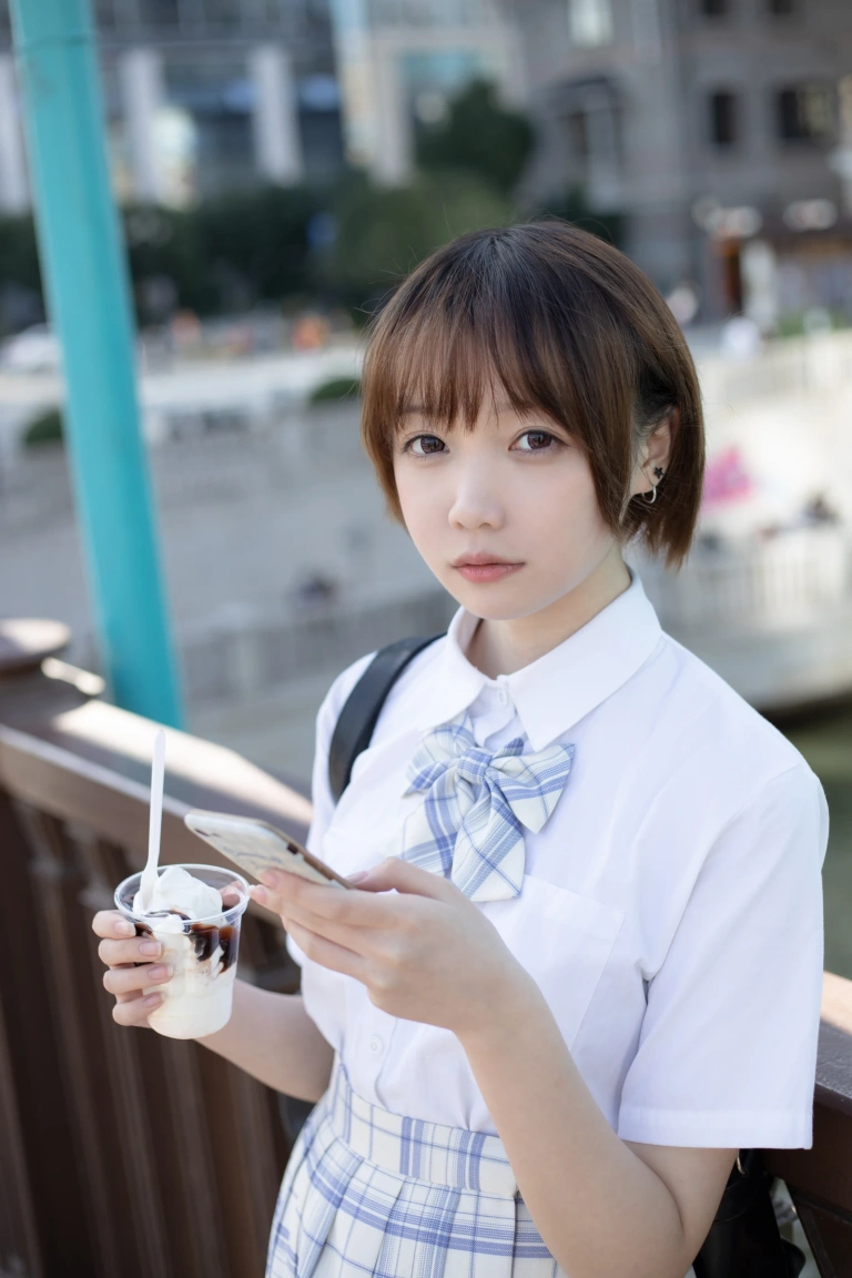 森萝财团《SSR-011》主题写真：104张全套美图