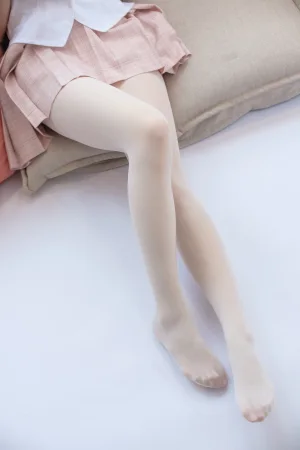 森萝财团《SSR-012》主题写真：91张全套美图