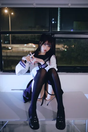 Tina很妖孽呀《不良JK》主题写真：58张全套美图