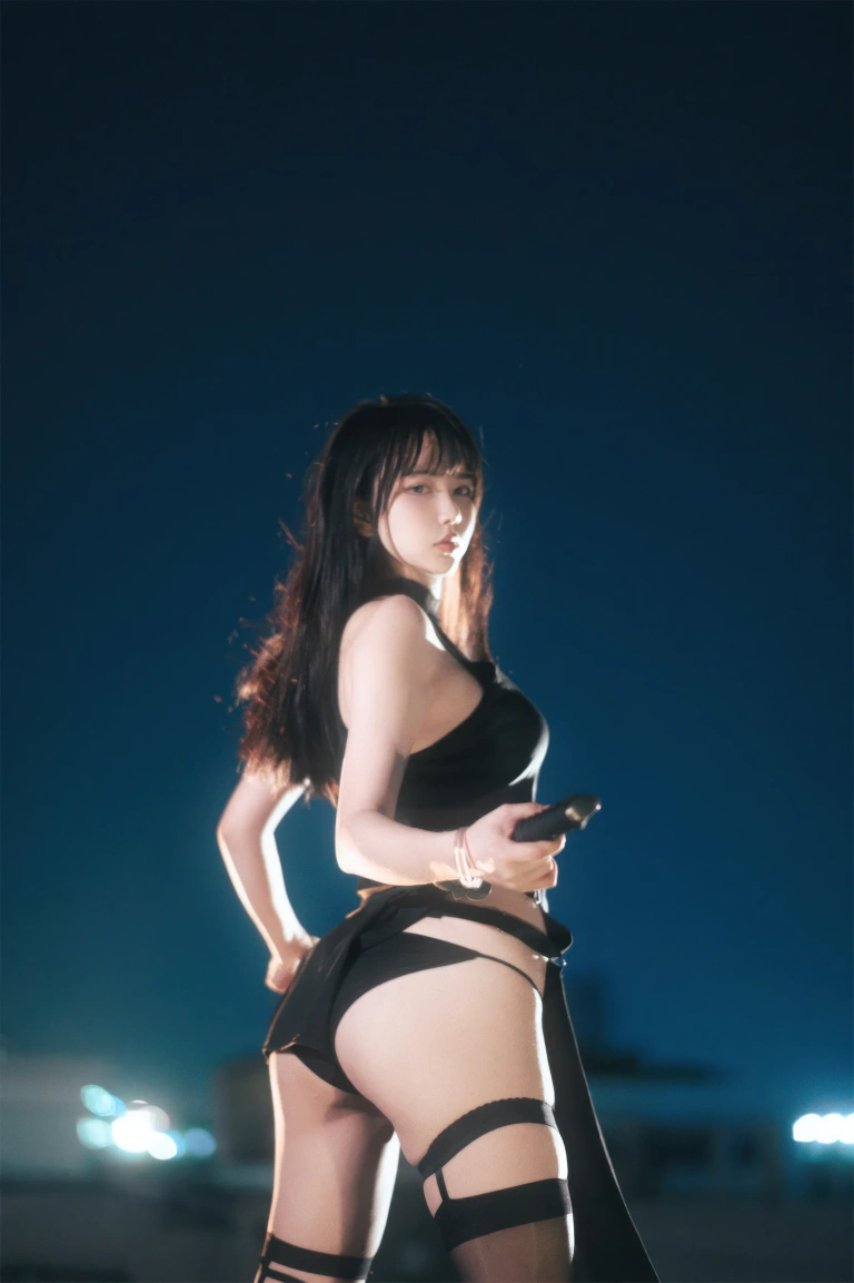 Tina很妖孽呀《战斗服旗袍》主题写真：32张全套美图