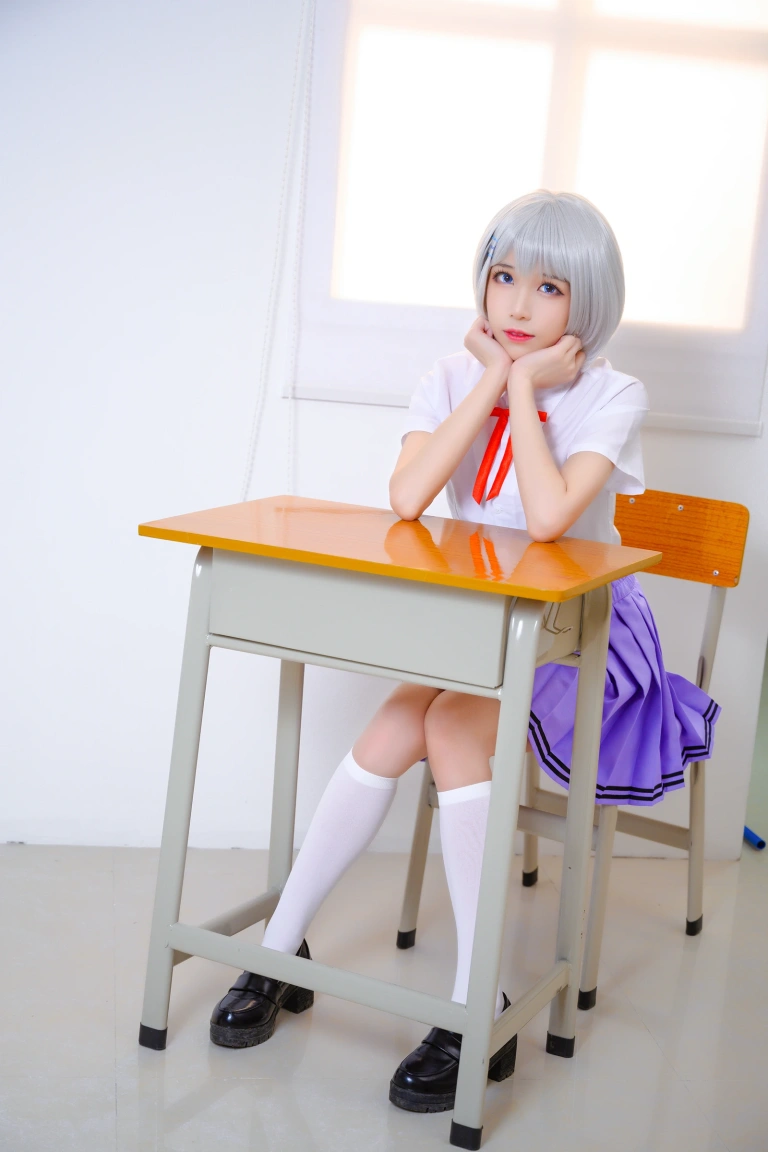 Tomoyo酱《鸢一折纸 校服》主题写真：12张全套美图