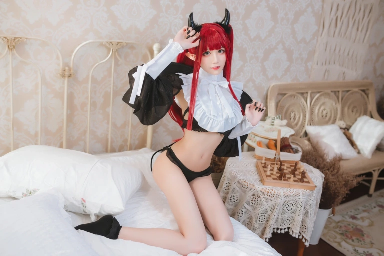 Tomoyo酱《更衣人偶 利兹魅魔》主题写真：23张全套美图