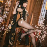 Tomoyo酱《碧蓝航线 镇海旗袍》主题写真：27张全套美图
