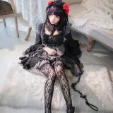 Tomoyo酱《更衣人偶 黑江雫》主题写真：37张全套美图