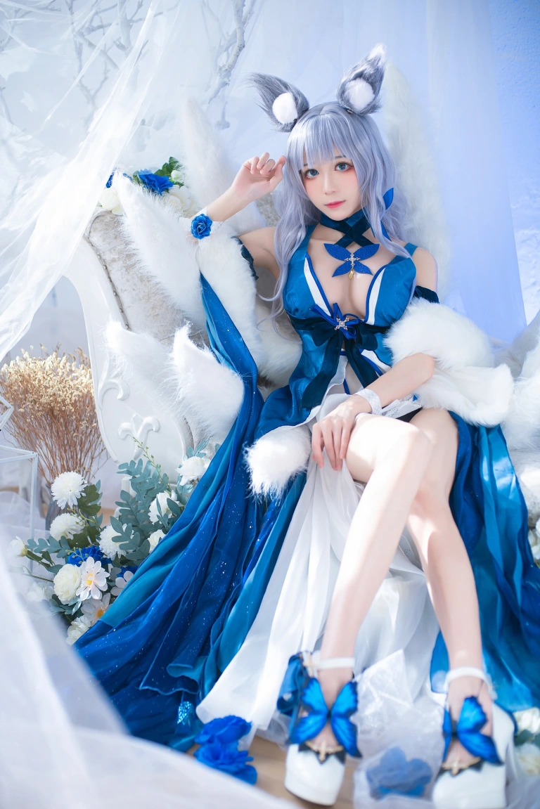 Tomoyo酱《碧蓝航线 信浓礼服》主题写真：22张全套美图