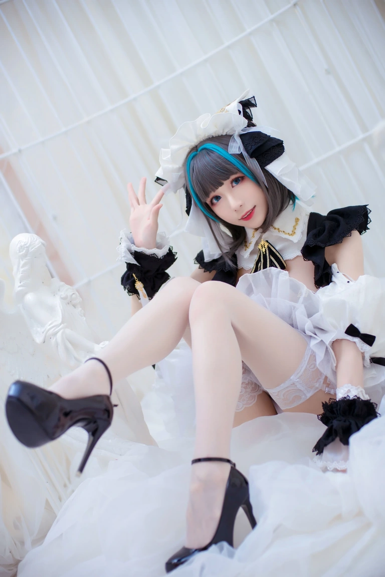 Tomoyo酱《碧蓝航线 柴郡》主题写真：28张全套美图