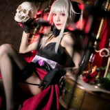 Tomoyo酱《雾枝礼服&水着》主题写真：30张全套美图