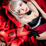 Tomoyo酱《雾枝礼服&水着》主题写真：30张全套美图