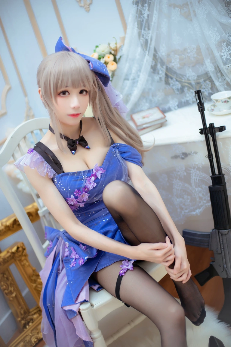 Tomoyo酱《少女前线 k2礼服》主题写真：30张全套美图