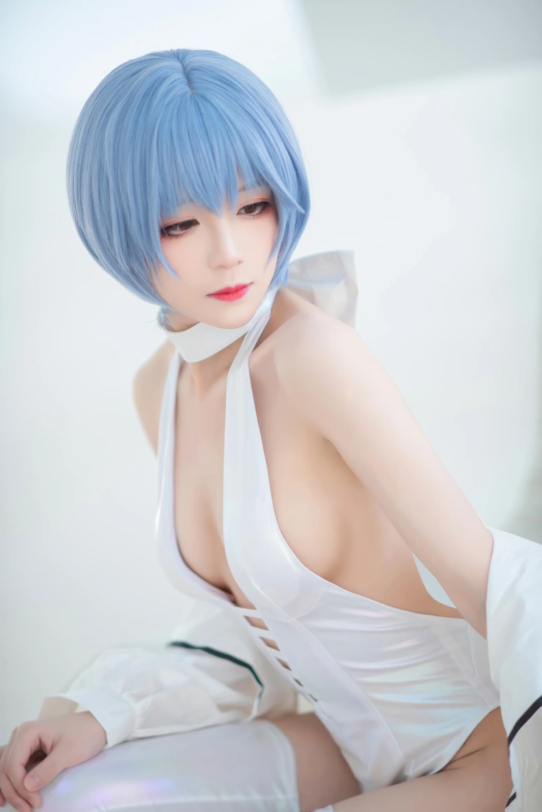Tomoyo酱《EVA绫波丽》主题写真：29张全套美图