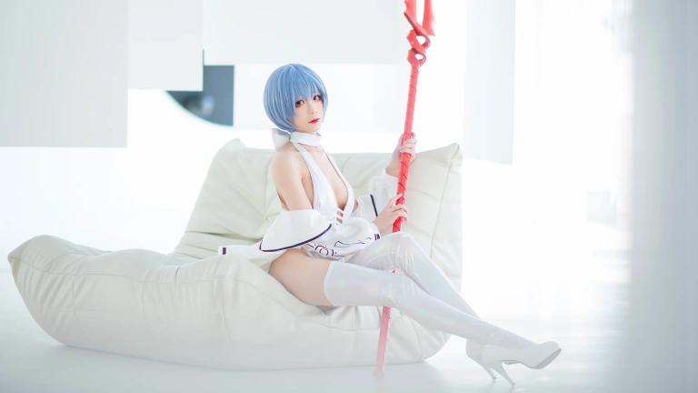 Tomoyo酱《EVA绫波丽》主题写真：29张全套美图