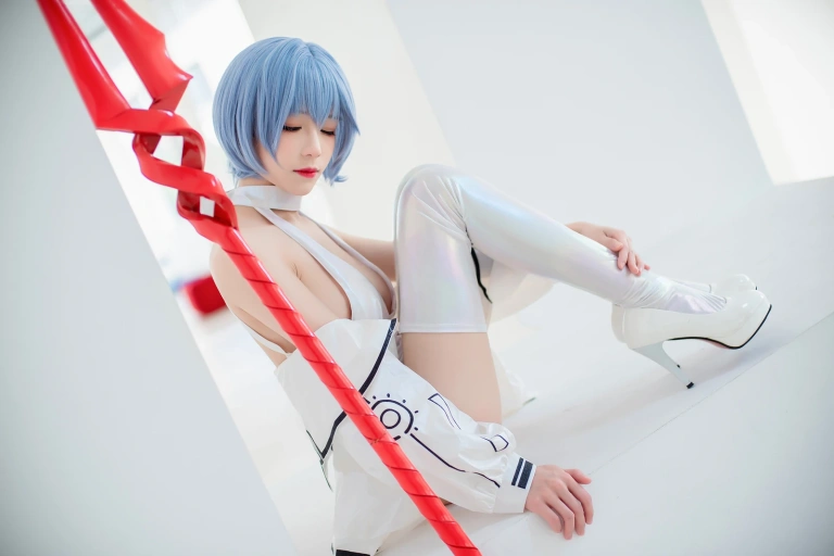 Tomoyo酱《EVA绫波丽》主题写真：29张全套美图