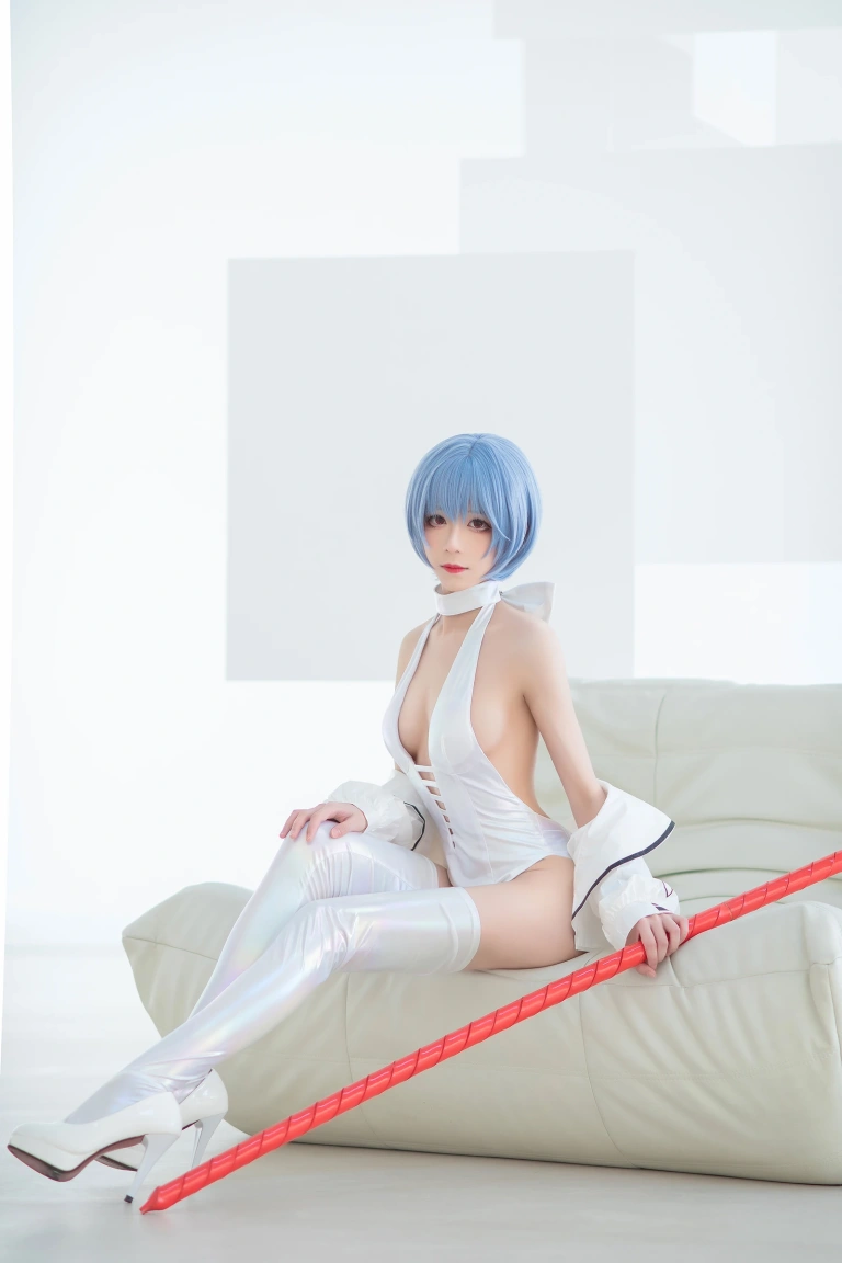 Tomoyo酱《EVA绫波丽》主题写真：29张全套美图