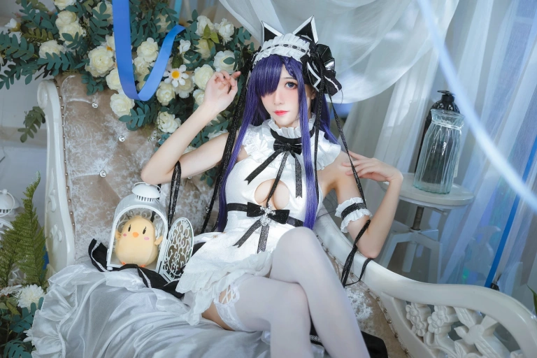 Tomoyo酱《碧蓝 奥古斯特女仆》主题写真：27张全套美图