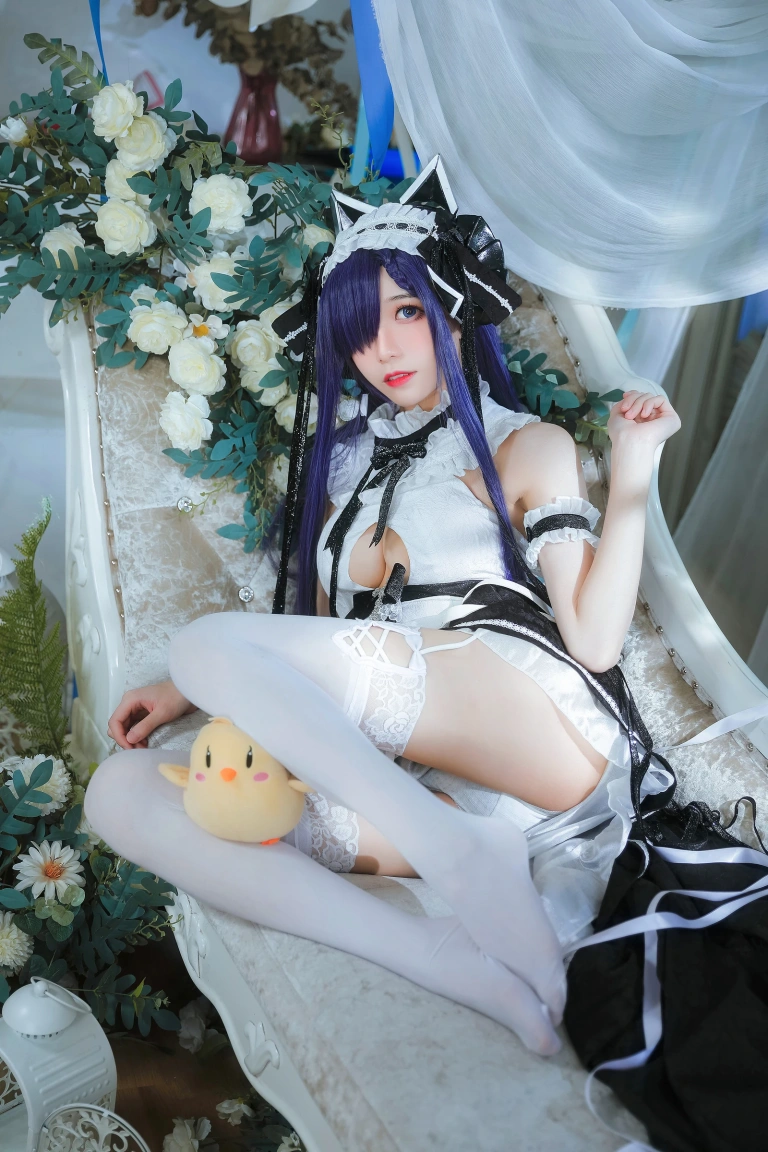 Tomoyo酱《碧蓝 奥古斯特女仆》主题写真：27张全套美图