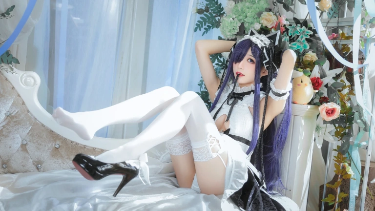 Tomoyo酱《碧蓝 奥古斯特女仆》主题写真：27张全套美图