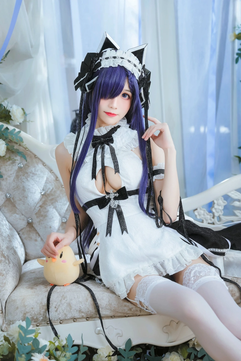 Tomoyo酱《碧蓝 奥古斯特女仆》主题写真：27张全套美图