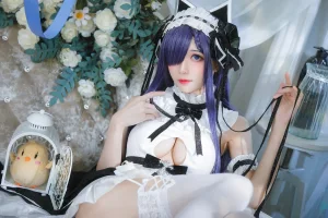 Tomoyo酱《碧蓝 奥古斯特女仆》主题写真：27张全套美图