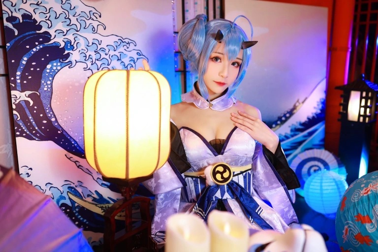 Tomoyo酱《碧蓝 柏》主题写真：18张全套美图