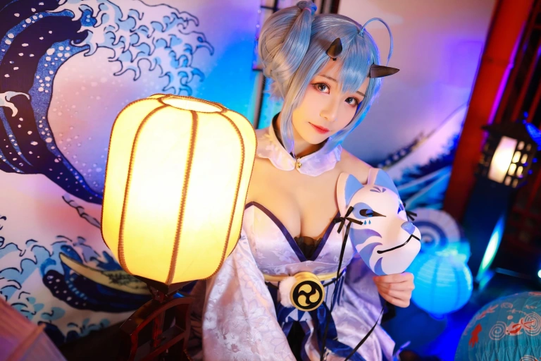 Tomoyo酱《碧蓝 柏》主题写真：18张全套美图